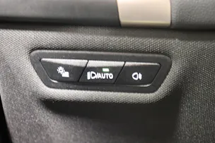 BMW iX xDrive50