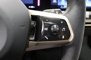 Vehicle image BMW iX xDrive50