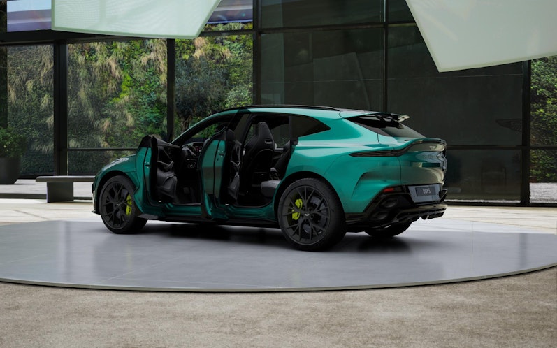 Vehicle image ASTON MARTIN DBX