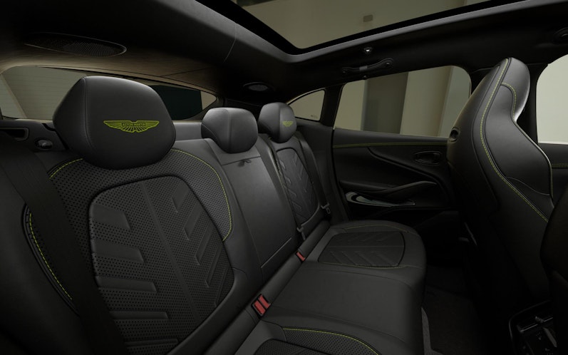 Vehicle image ASTON MARTIN DBX