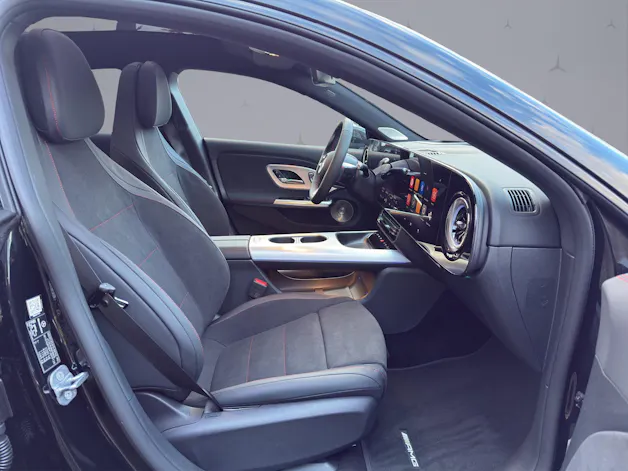 Mercedes-Benz CLA 220 AMG Line 4matic