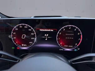 Mercedes-Benz CLA 220 AMG Line 4matic