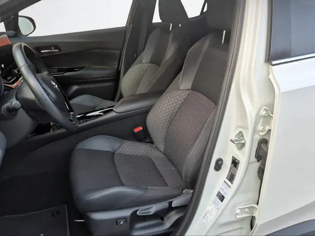Toyota C-HR 1.8 VVTi HSD Trend