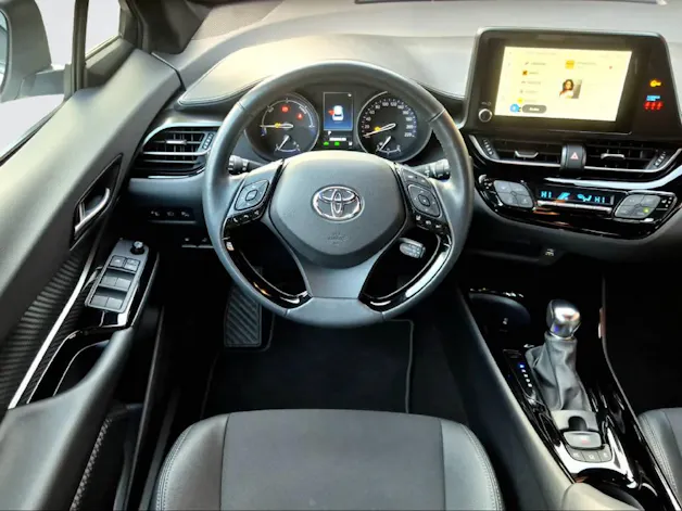 Toyota C-HR 1.8 VVTi HSD Trend