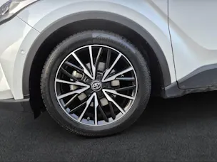 Toyota C-HR 1.8 VVTi HSD Trend