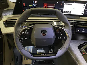 Peugeot 5008 1.6 PHEV GT