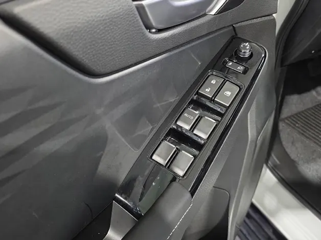 Isuzu D-Max Crew Pick-up 1.9 DDi N60 Nitro Sport 4x4