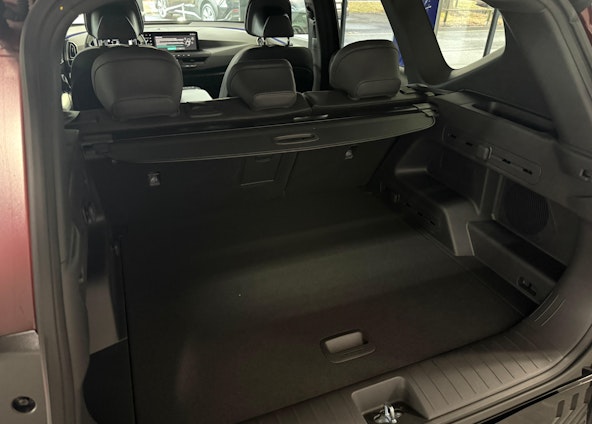 Vehicle image 12 Vehicle image 12