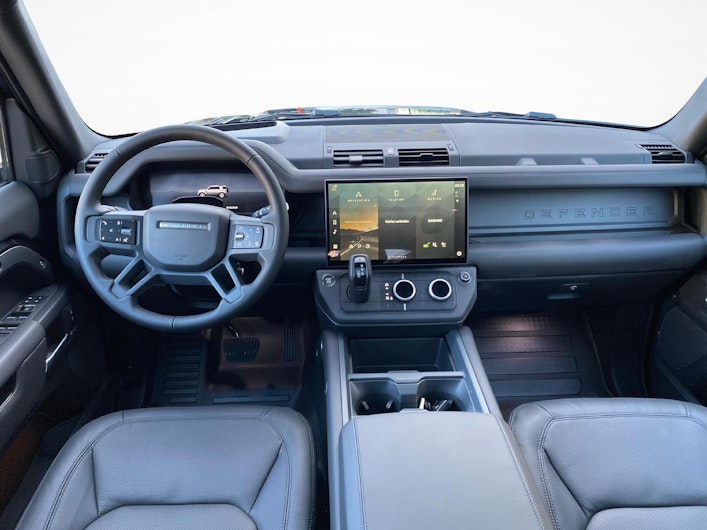 Vehicle image LAND ROVER DEFENDER