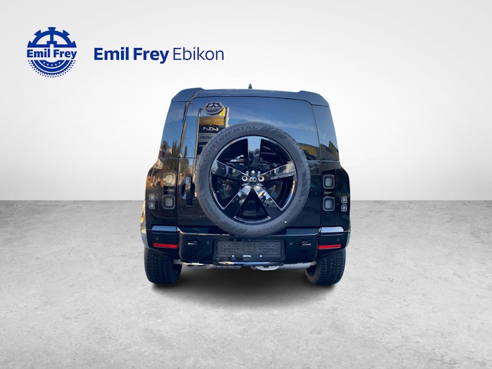 Vehicle image LAND ROVER DEFENDER