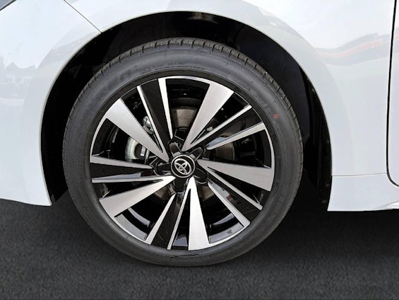 Vehicle image 12 Vehicle image 12