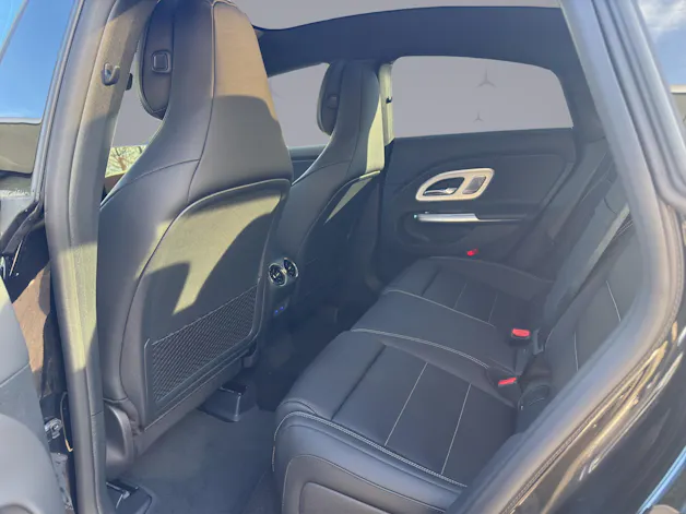 Mercedes-Benz CLA 220 AMG Line 4matic