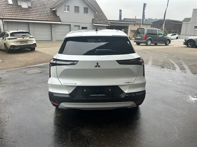 Mitsubishi Grandis 1.8 HEV Instyle