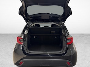 Fahrzeugbild TOYOTA Yaris 1.5 VVT-iE Trend + Pneumatici invernali inclusi