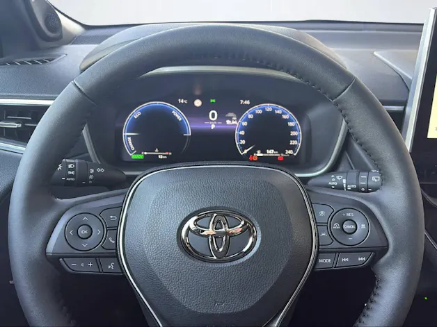 Toyota Corolla Cross 2.0 HSD Premium AWD-i