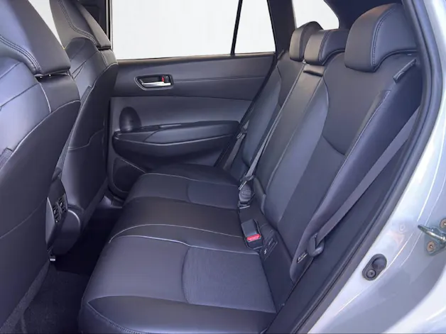 Toyota Corolla Cross 2.0 HSD Premium AWD-i
