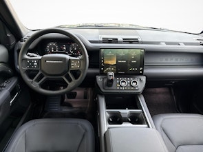 Vehicle image LAND ROVER Defender 110 3.0 D I6 250 X-Dynamic SE