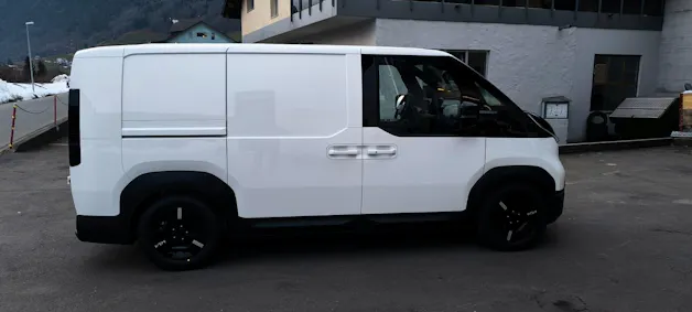 Kia PV5 Cargo 51.5 kWh Plus