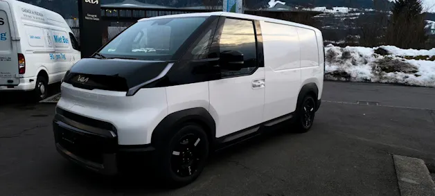 Kia PV5 Cargo 51.5 kWh Plus