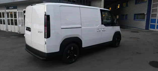 Kia PV5 Cargo 51.5 kWh Plus