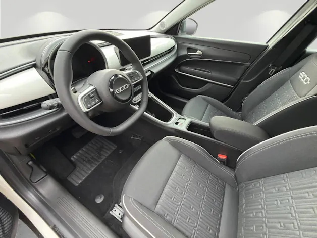 Fiat 600 1.2 Hybrid Swiss Edition