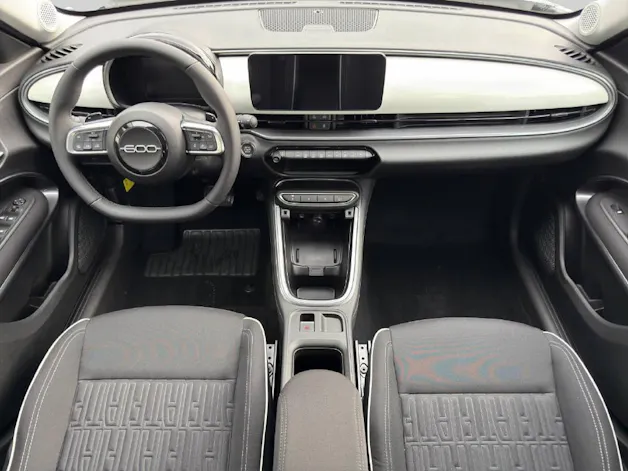 Fiat 600 1.2 Hybrid Swiss Edition