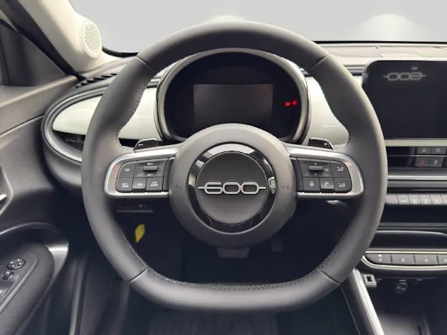 Fiat 600 1.2 Hybrid Swiss Edition