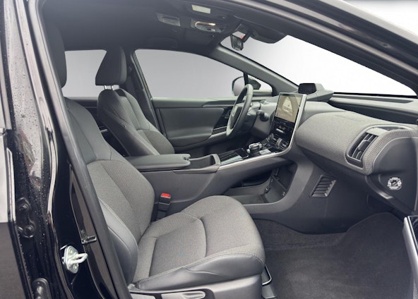 Vehicle image 14 Vehicle image 14