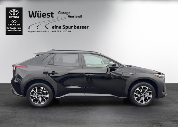 Vehicle image 5 Vehicle image 5