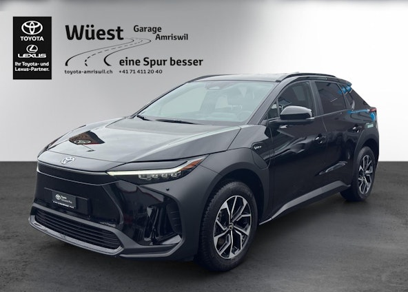 First vehicle image First vehicle image