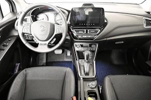 Fahrzeugbild SUZUKI S-Cross 1.4 T Sakura Top Hybrid 4x4