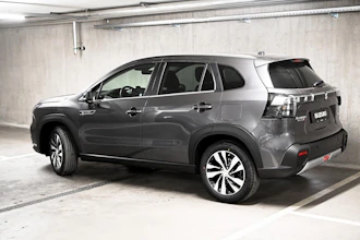 https://vehicle.imgix.net/4164342/e062d5ff-f6b3-4df8-963e-a37f72a09a63.jpg