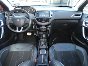 Peugeot 2008 1.2 PureTech 130 Crossway Automat