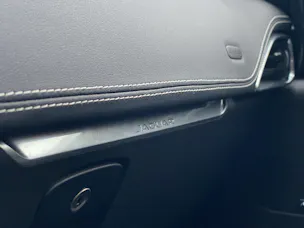 Jaguar F-Pace 2.0 T 300 R-Sport AWD