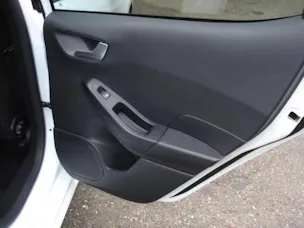 Ford Fiesta 1.0 EcoB Hybrid Titanium X