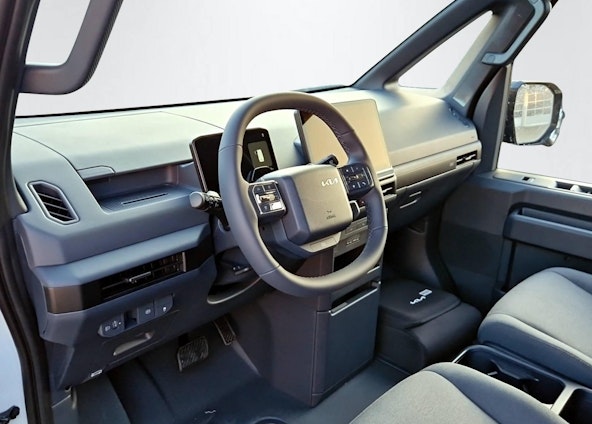 Vehicle image 5 Vehicle image 5