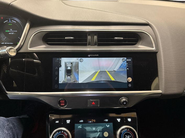 Vehicle image JAGUAR I-PACE