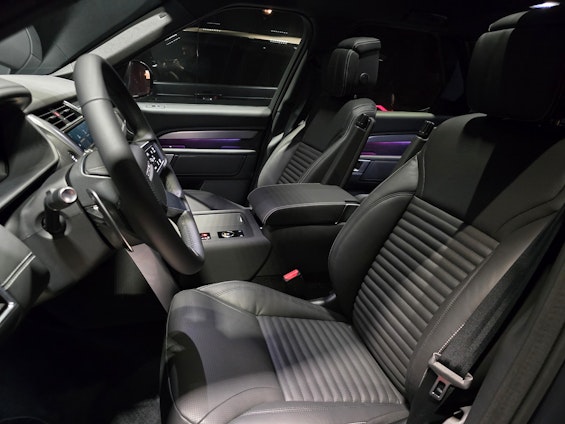 Vehicle image 8 Vehicle image 8