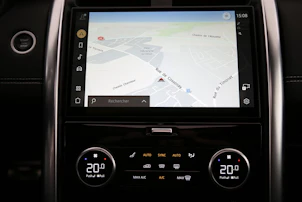 image du véhicule LAND ROVER Discovery 2.0 I4 R-Dynamic SE