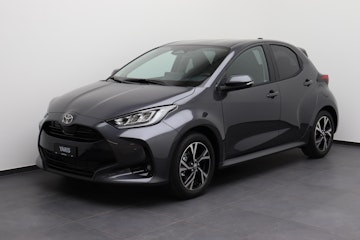 Vehicle image TOYOTA Yaris 1.5 VVT-i HSD Trend