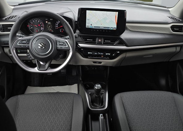 Vehicle image 17 Vehicle image 17