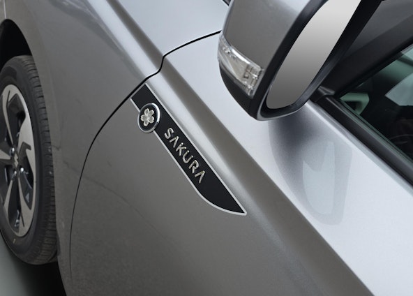 Vehicle image 15 Vehicle image 15