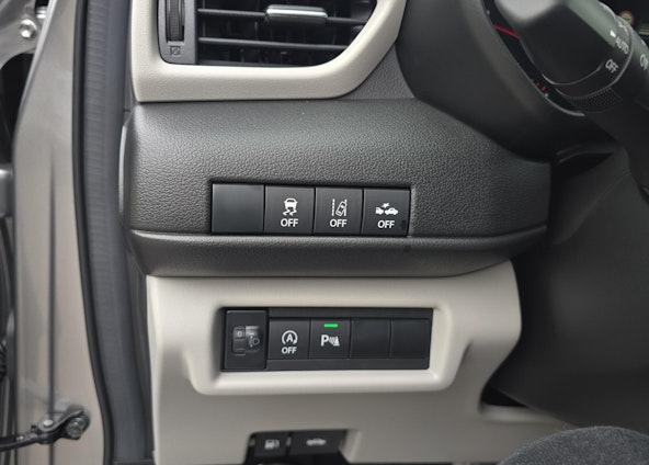 Vehicle image 14 Vehicle image 14