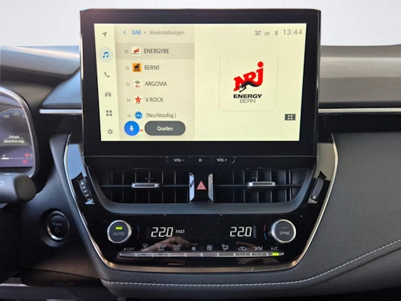 Vehicle image 10 Vehicle image 10