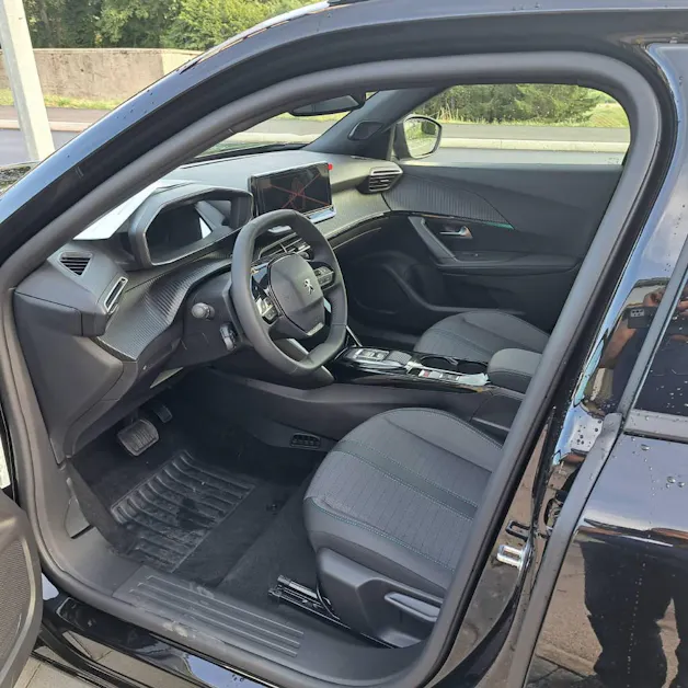 Peugeot 2008 e-Allure Pack