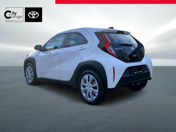 Vehicle image 7 Vehicle image 7