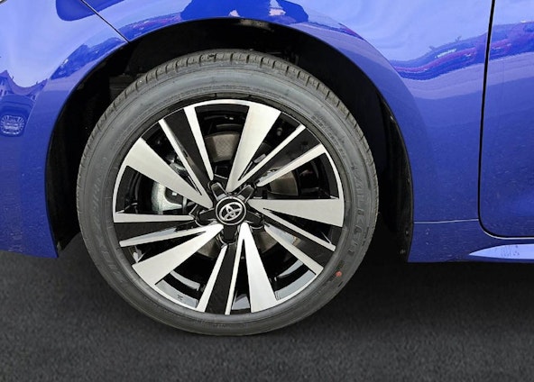 Vehicle image 12 Vehicle image 12