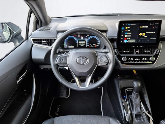 Vehicle image 8 Vehicle image 8