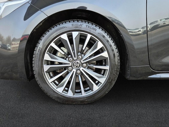 Vehicle image 12 Vehicle image 12