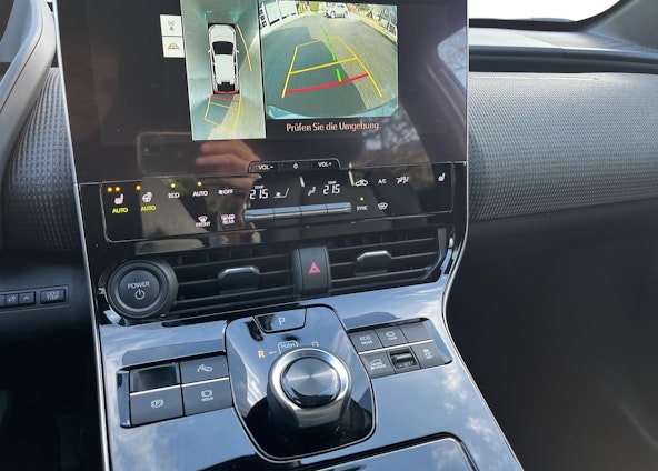 Vehicle image 9 Vehicle image 9